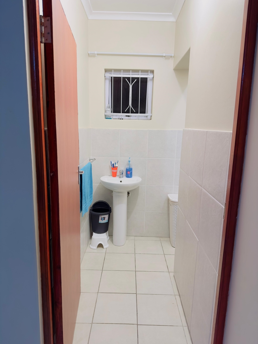 7 Bedroom Property for Sale in Buffalo Flats Eastern Cape